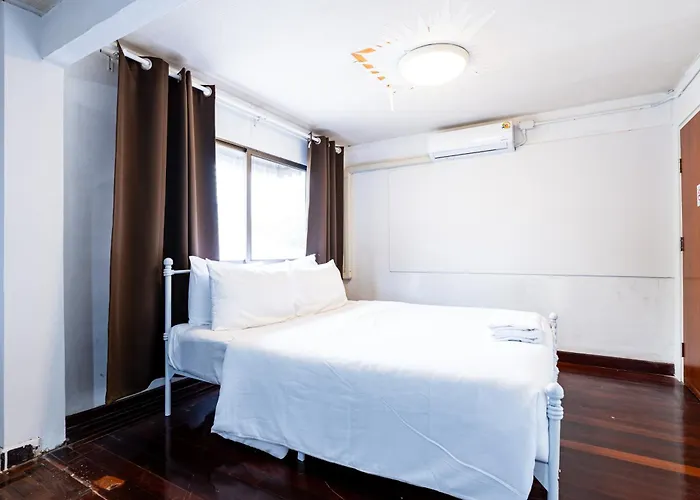 Xxstay On Sukhumvit Soi 11 Bts Nana Apartment