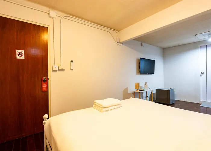 Apartment Xxstay On Sukhumvit Soi 11 Bts Nana Bangkok