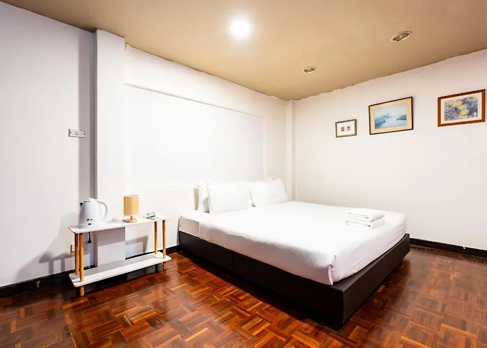 Apartment Xxstay On Sukhumvit Soi 11 Bts Nana