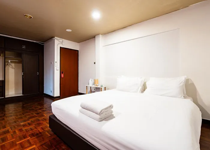 Xxstay On Sukhumvit Soi 11 Bts Nana