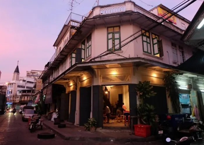 Xxstay On Sukhumvit Soi 11 Bts Nana